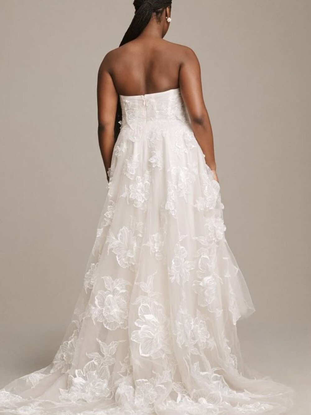 Watters Arien Wedding Gown Size 6 & 14 - Picture 2 of 16